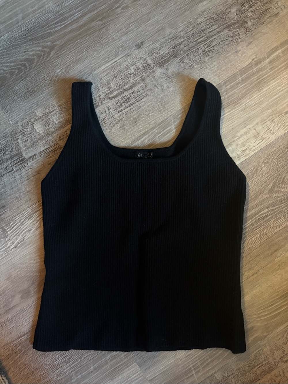Marled Black Solid Scoop Neck Ribbed Knit Wide Strap Tank Top Women’s Regular